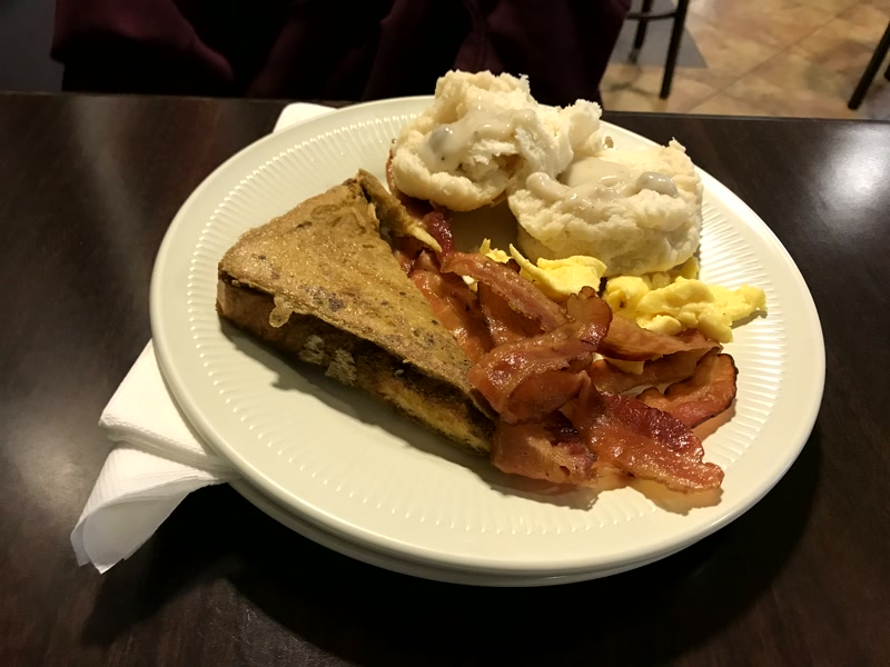 Desayuno americano antes de salir