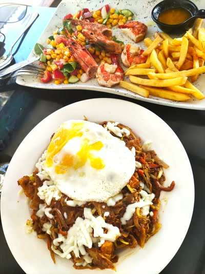 Marisco y patatas fritas