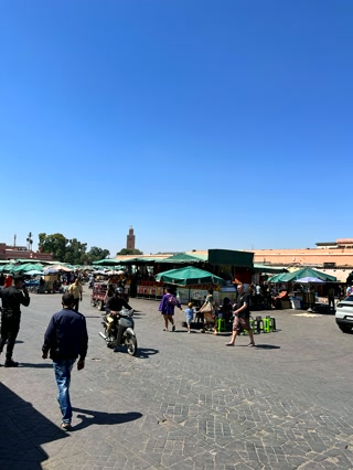 Jemaa el-Fna de día