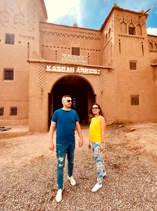 En la puerta de la Kasbah Amridil