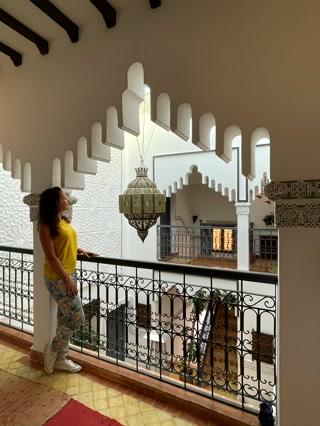 El Riad Sultan de noche
