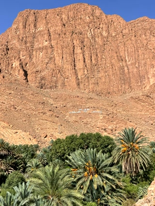 Entrada tallada en la roca del Todra