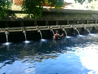 Fuentes de Tirta Empul