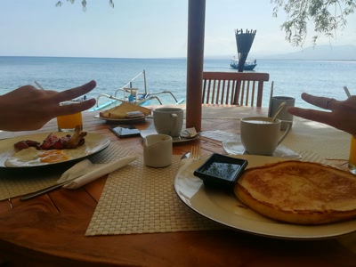 Desayuno frente al mar