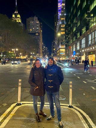Midtown de noche — viaje a Nueva York en otoño