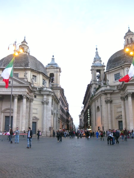 Las iglesias gemelas de la Piazza del Popolo