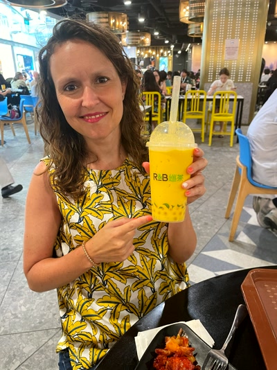 Batido en el food court