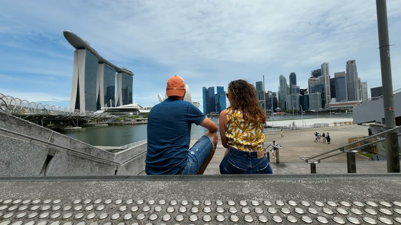 Frente a Marina Bay Sands