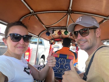 En tuk-tuk por Bangkok